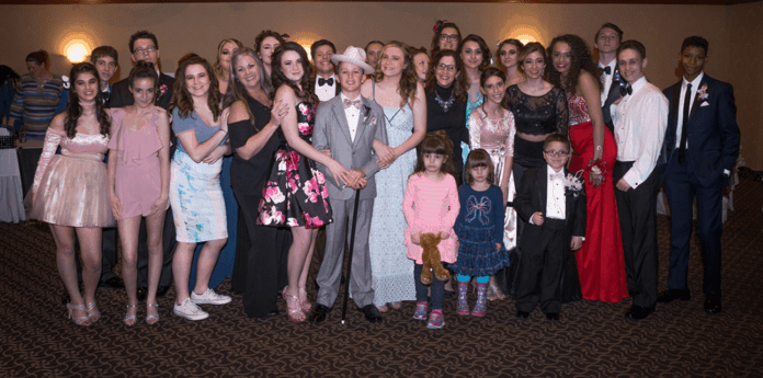 Lakehurst-Beauty,-Fashion-And-Prom-Expo-2