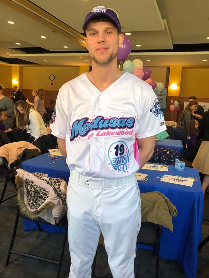 The Medusas uniform in accented with pinks, blues, and purples. You can see the players wearing these on the four Copa de la Diversion game nights. (Photo by Kimberly Bosco)