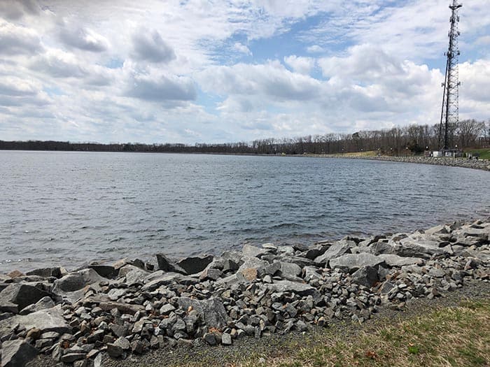 Today, the reservoir is a tranquil oasis in the middle of a busy area. (Photo by Judy Smestad-Nunn)