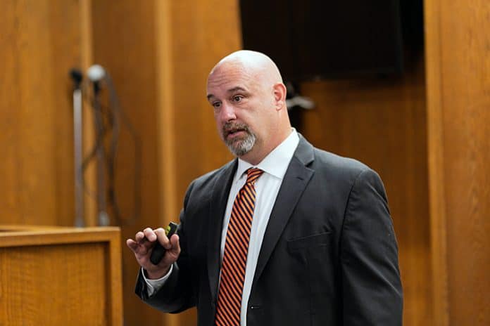 Mayor Kenneth Palmer gave a presentation of the 2019 municipal budget June 10. (Photo by Jennifer Peacock)