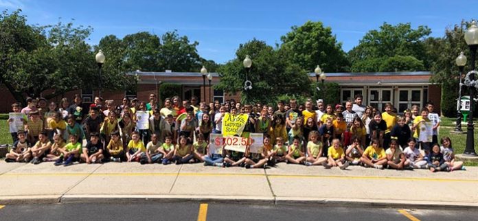 Students held a successful lemonade stand fundraiser. (Photo courtesy Cindy Imperiale)