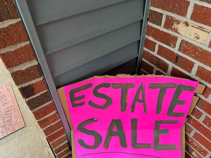 Garage Sales vs. Estate Sales: The Differences In Treasure Hunting