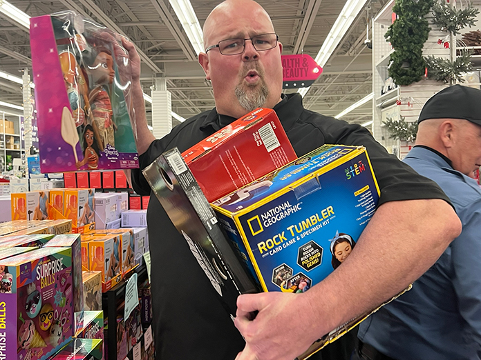 Chaplains, Cops Hold Toy Drive At The Jersey Shore
