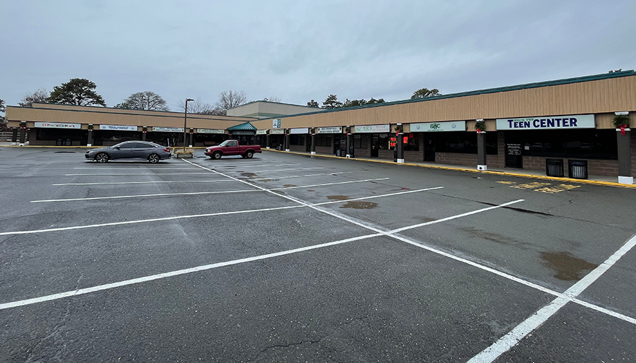 Nonprofit To Open Clothing Donation Site