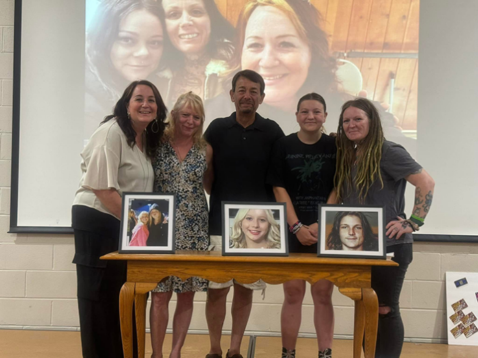 Chelsea-and-Daniel-families-w-Melissa