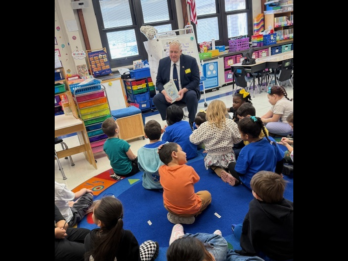 Special Guests Instill Love Of Reading