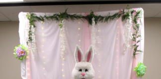 Easter Bunny Hops On By For A Good Time In Manchester