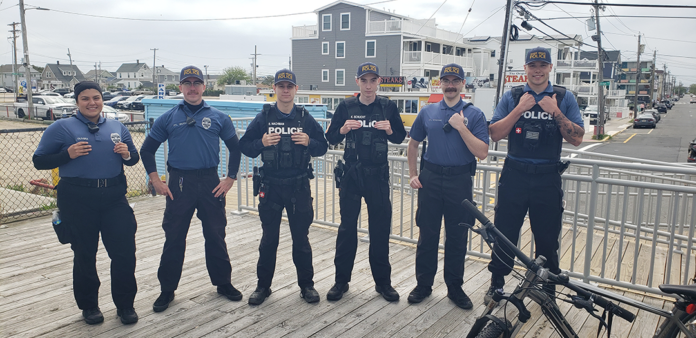 2-Washout-police