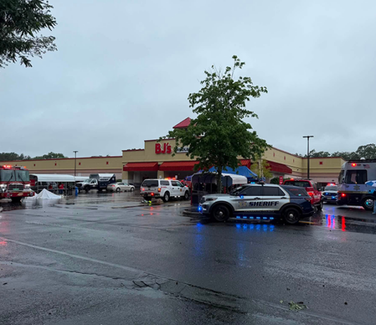 VIDEO: Roof Collapses At Ocean Township BJ’s