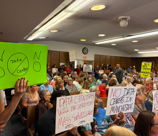 Public Speaks Out Against Data Center Idea