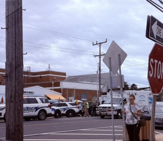 Woman Killed, Several Injured In Jersey Shore Restaurant Crash