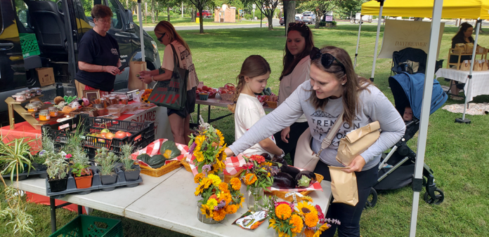 JACKSON-Farmers-Market-Theodora